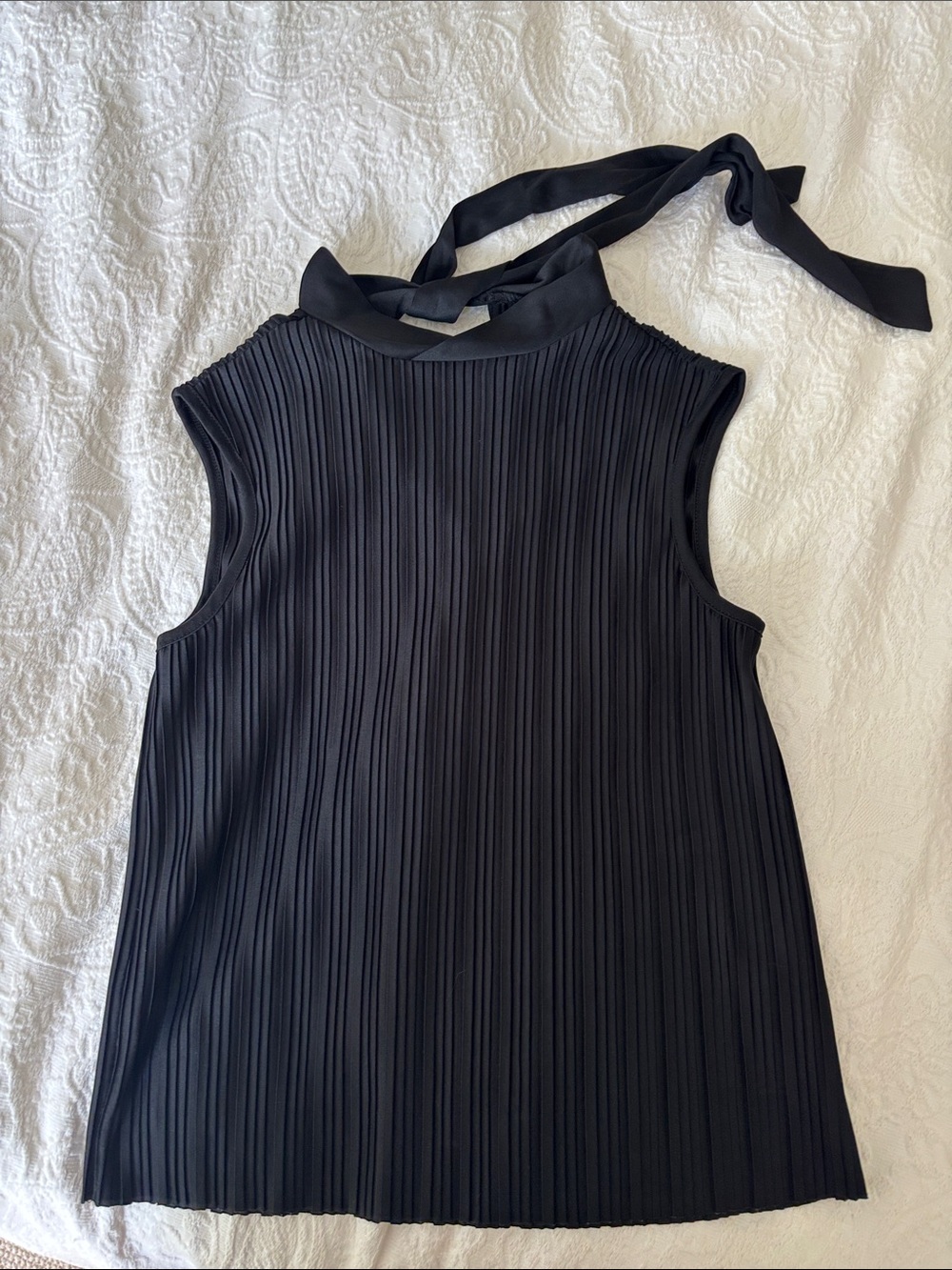 Black Tape_ Black Pleated Halter-Collar Sleeveless Top
